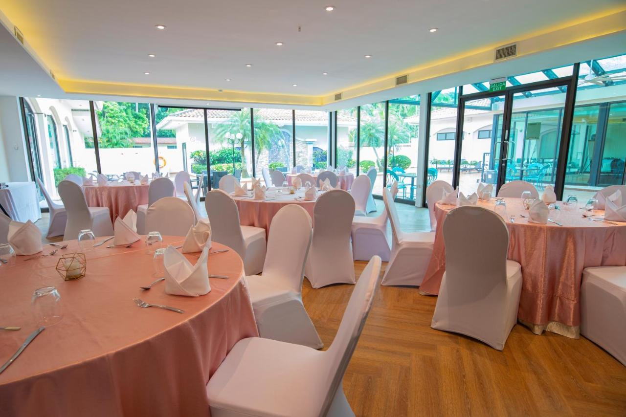 Holiday Inn Panama Canal By Ihg Exterior photo