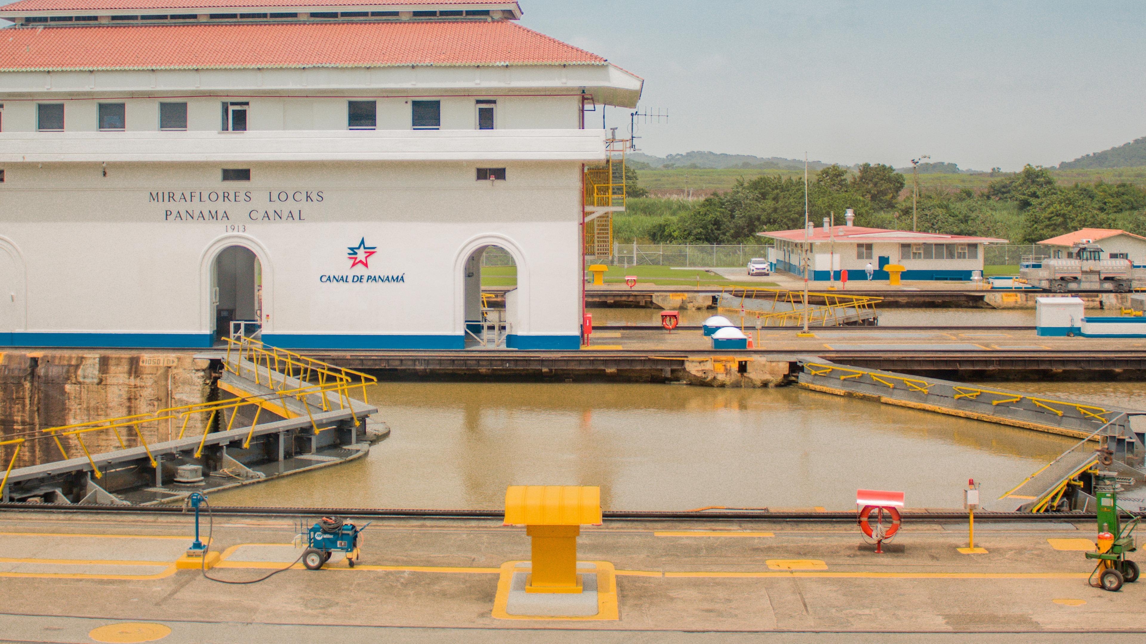 Holiday Inn Panama Canal By Ihg Exterior photo