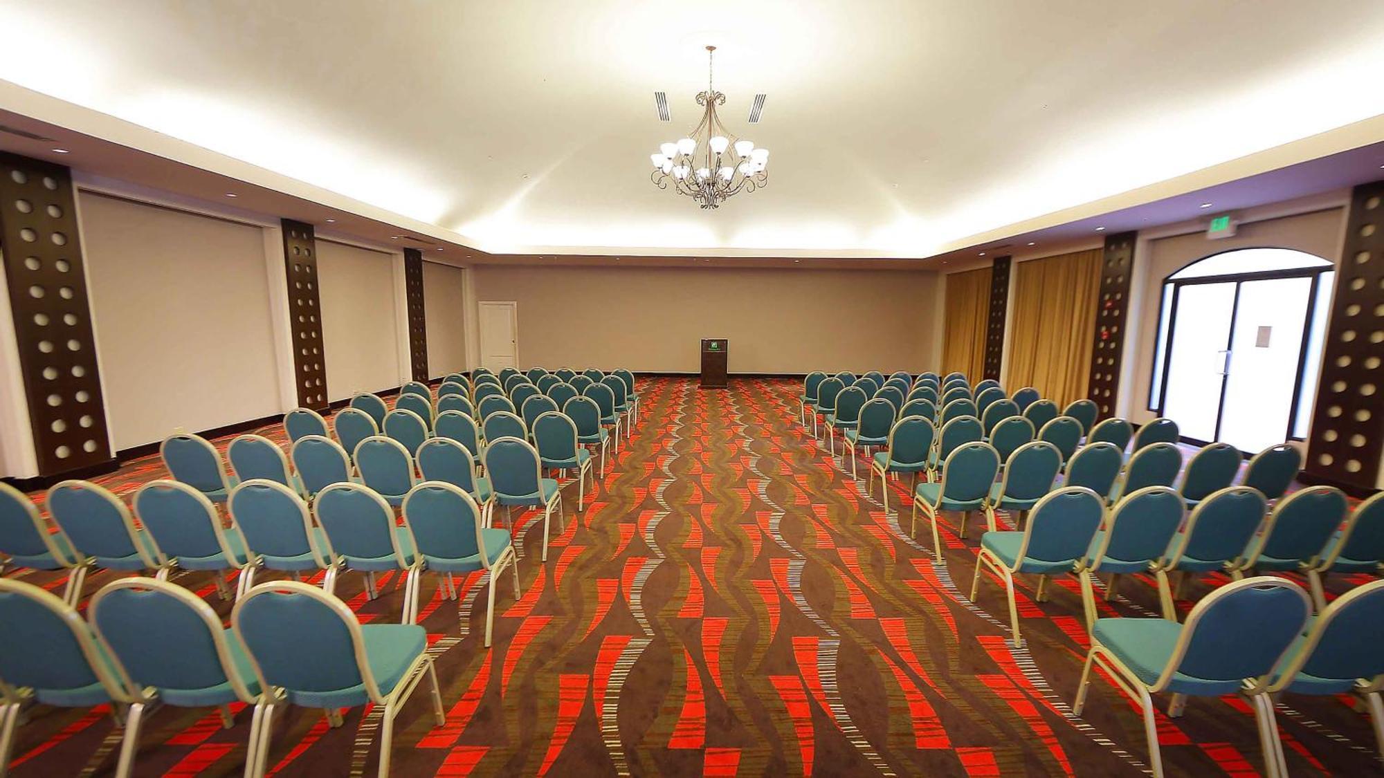 Holiday Inn Panama Canal By Ihg Exterior photo