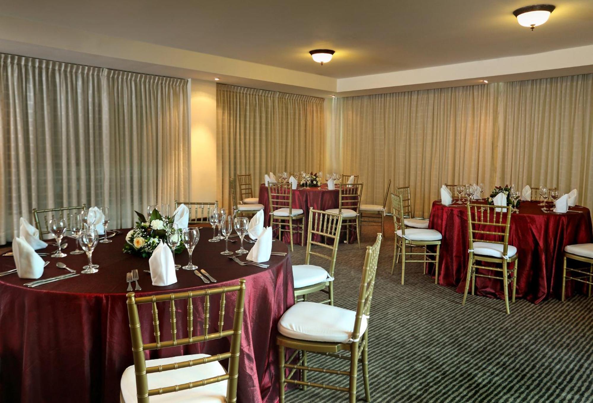 Holiday Inn Panama Canal By Ihg Exterior photo